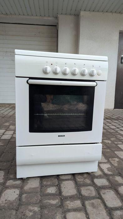 Газова плита Bosch 60cм біла духовка електрика