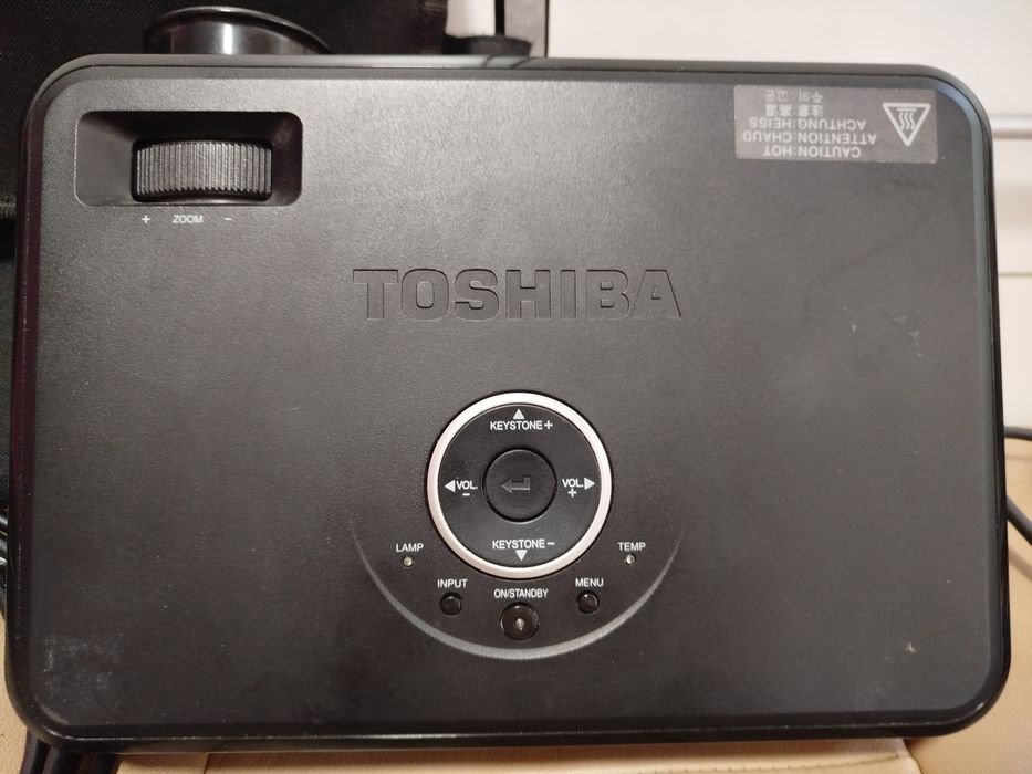 Проектор Toshiba TDP-SP1 (DLP) | Повний комплект, лампа 960 год.