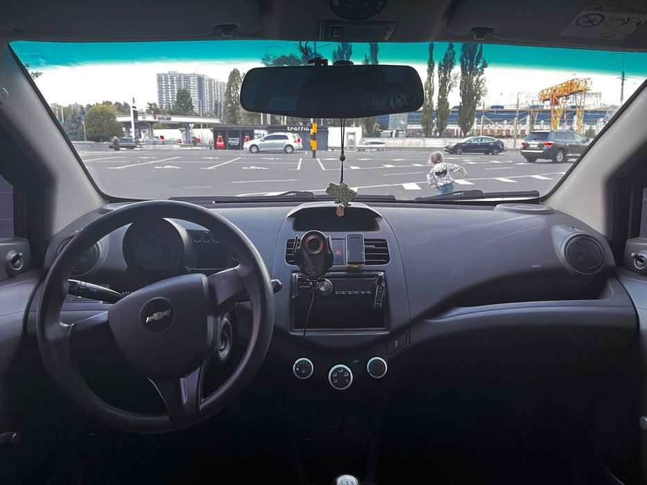 Chevrolet Spark 2013 рік