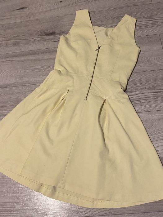 Żółta sukienka mini