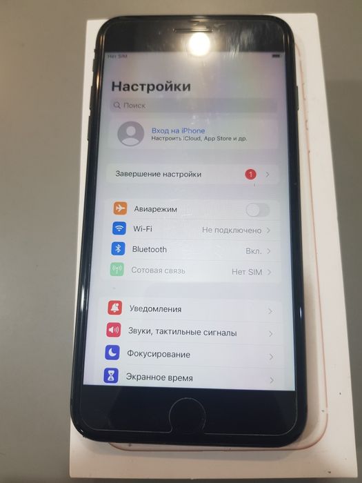 iPhone 8+.    64gb 100% акб