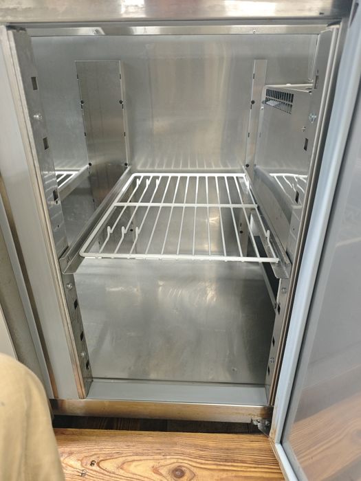 Холодильний стіл для піци 184 см Bambas frost Греція