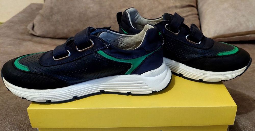 Кожаные ортопедические кроссовки Tutubi р.35