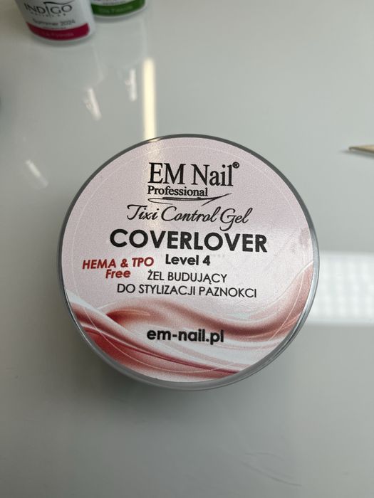 Zel Em Nail Coverlover
