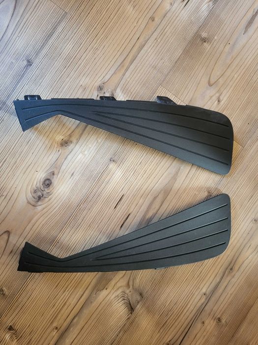 Toyota CHR LIFT 2019-2023 19-23 Zaślepka Prawa Zderzaka Przedniego