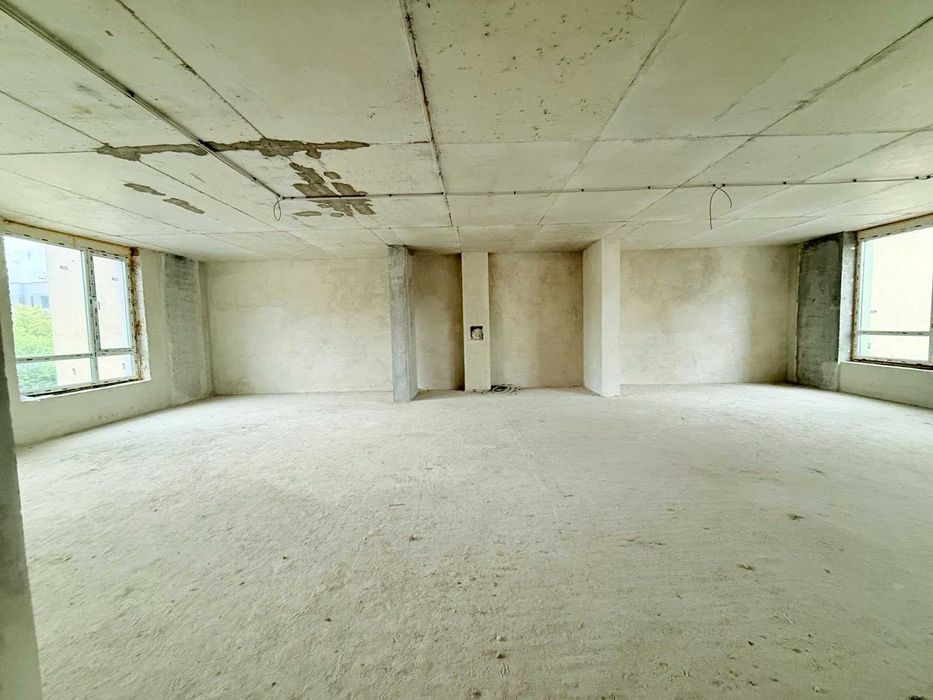 Продаж приміщення по вул.Щирецька ЖК Skyfall, без комісії.