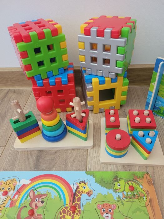 Zestaw drewnianych zabawek zabawki edukacyjne + gratis