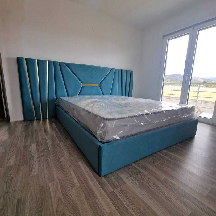 Camas de Casal Estofadas de Luxo 689€ Disp. em Várias Cores! 190x140m!