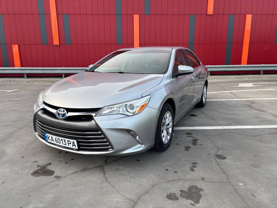 Оренда авто для особистих цілей або для роботи Hybrid