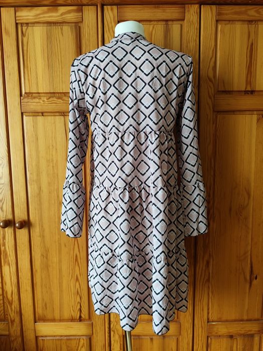 Letnia sukienka midi