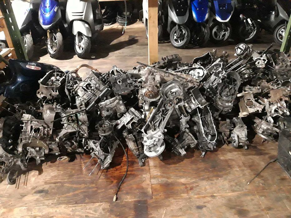Картера на двигатель Honda dio lead tact suzuki lets 2 Sepia Yamaha jo