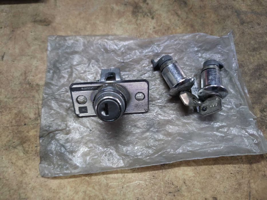 Замок багажника ВАЗ 2104 2121 21213 21214 ДААЗ