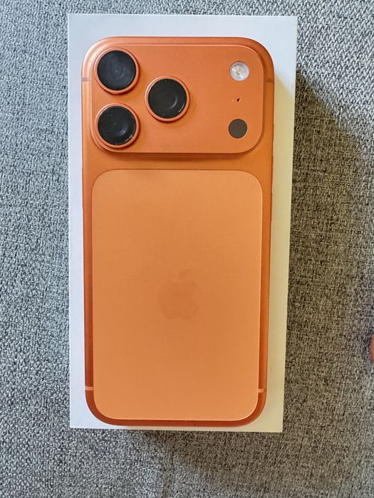 Iphone 17 pro 256gb laranja