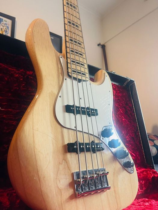 Baixo Fender 75 Jazz Bass Custom Shop