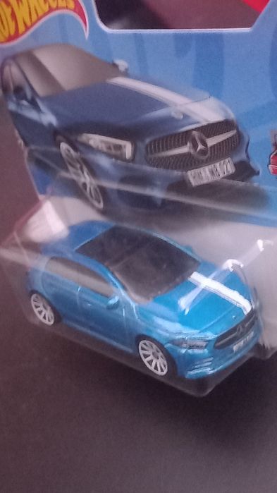 19 mercedes-benz A-class