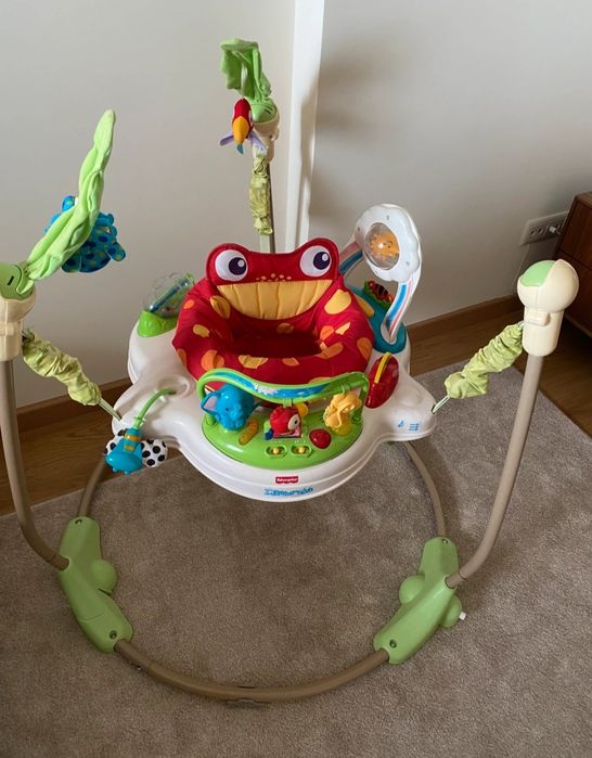 Saltitão fisher price com musica