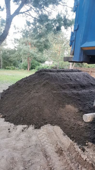 Piasek czarnoziem pospółka transport bus 3.5t do  26t.