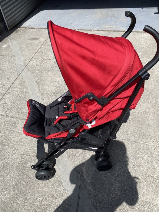 Carrinho jané vermelho