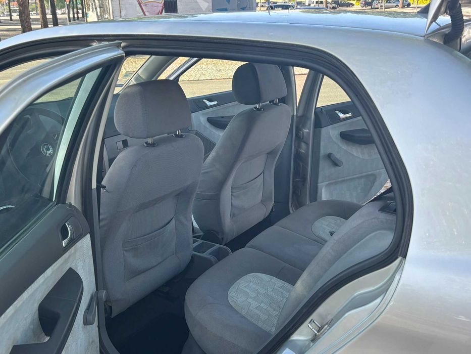 2002 Skoda Fabia 1.2 MPI (61400km, 1 Dono)
