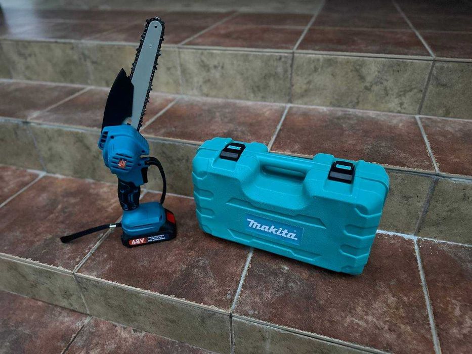 Мини пила аккумуляторная цепная 20см Makita +2️⃣акб‼️ Пилка Макита 8"