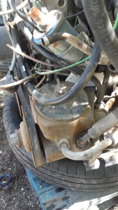 Mercedes w123 motor 250s