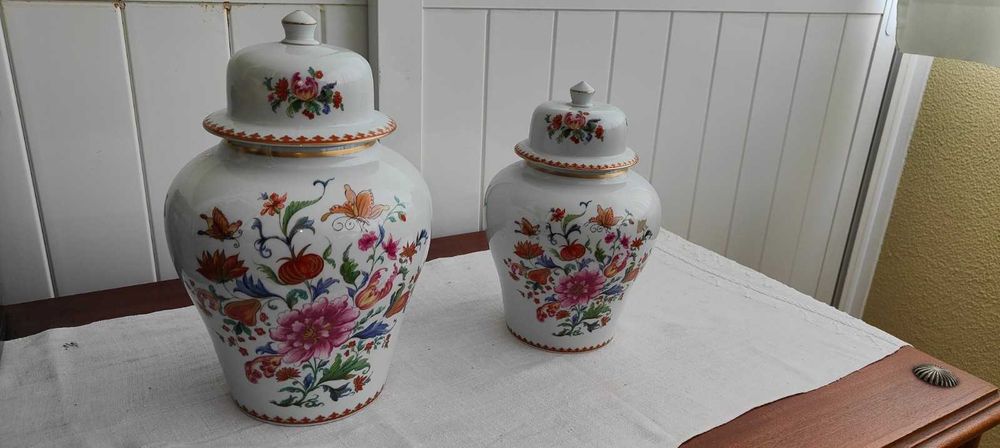 Potes decorativos antigos (conjunto de 3)