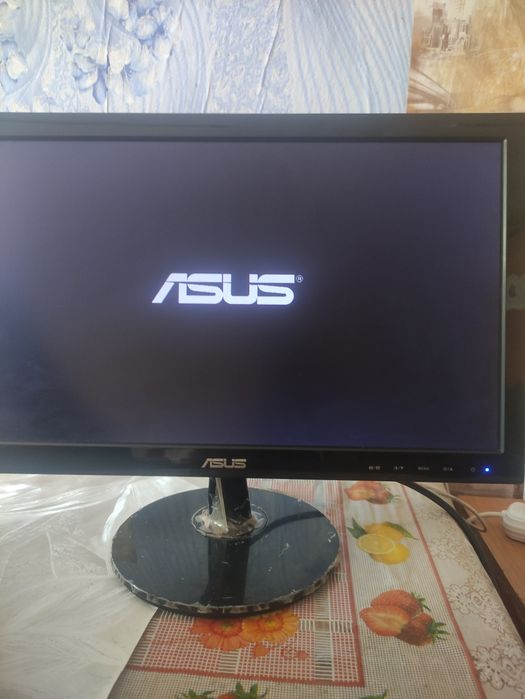 Продается монитор 19 дюймов