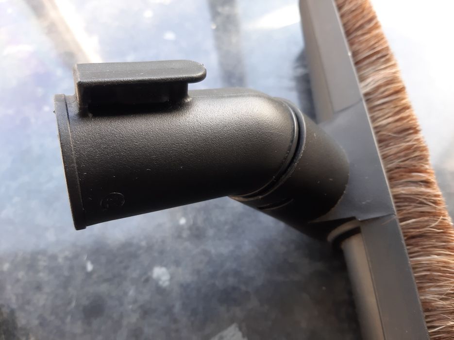 Escova aspirador Ufesa parquet extra suave