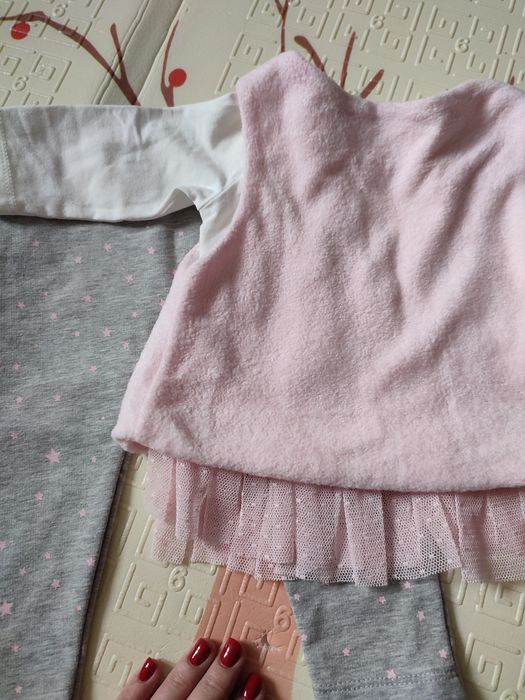 Костюмчик на дівчинку 62