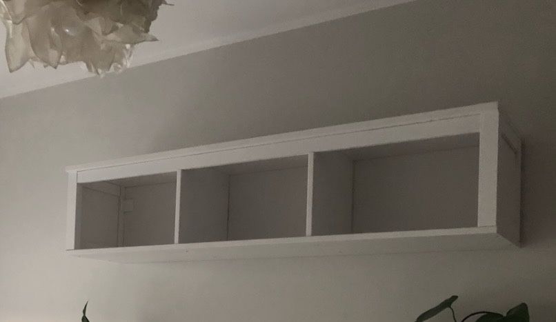 HEMNES Pótka ścienna, biała bejca, 148x37 cm Drewniana
