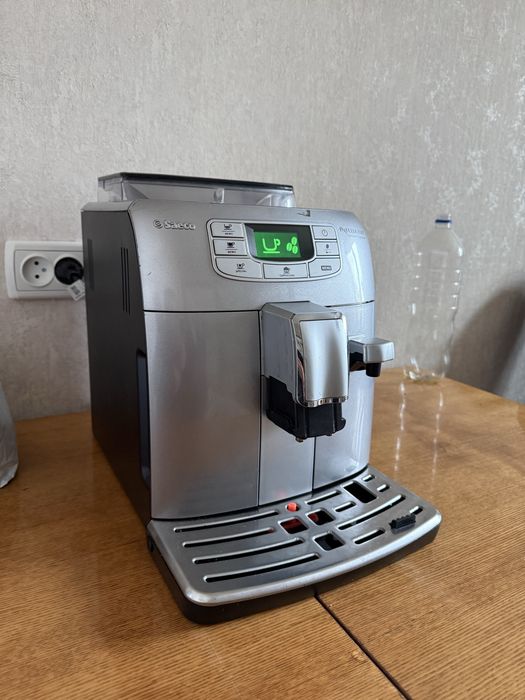 Кавомашина Saeco intellia evo