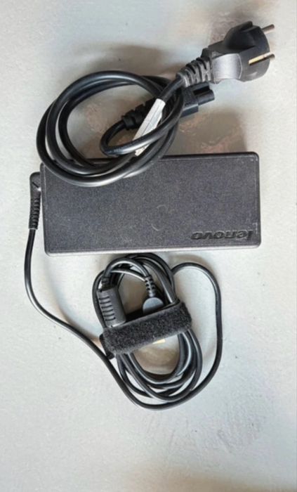 Zasilacz LENOVO 135W 20V 6.75A