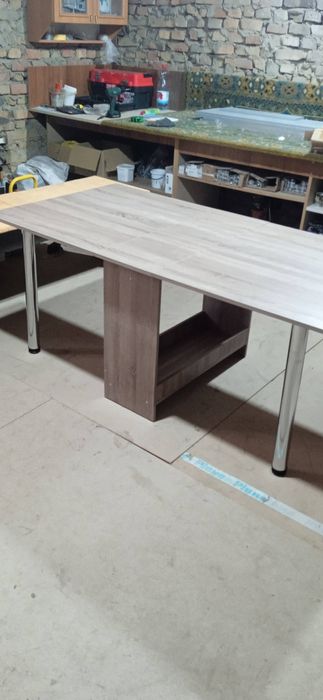 Стіл тумба розкладний.