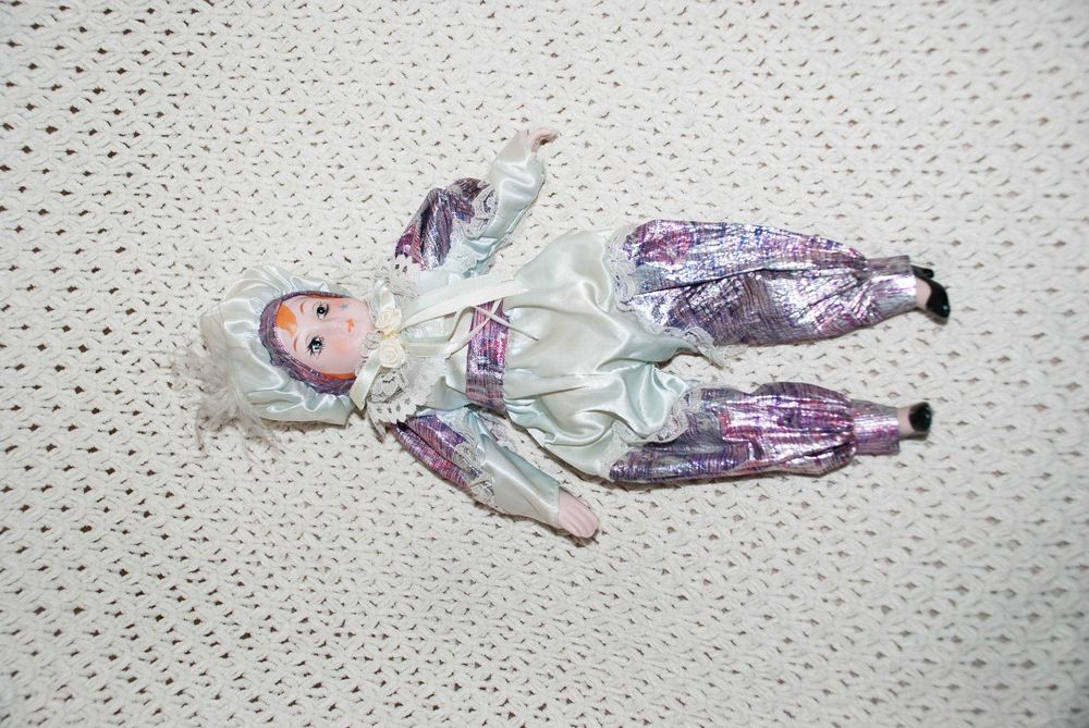 Кукла фарфоровая винтажная арлекин винтаж кукла фарфор