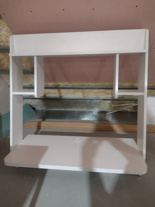 Biurko wiszace białe stan bdb+