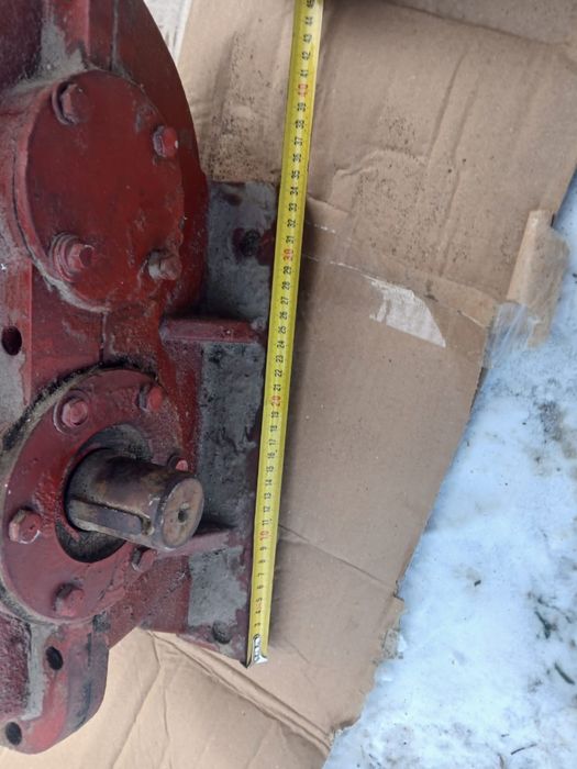 Цилиндрический редуктор