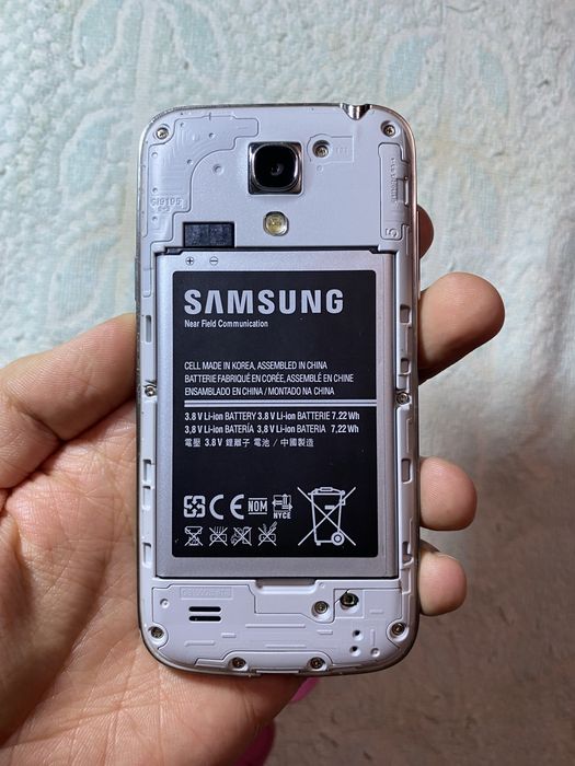 Samsung Galaxy S4 Mini GT-I9195 1.5GB 8GB