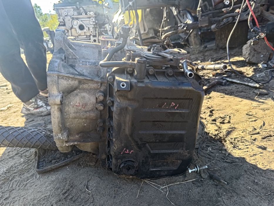 АКПП коробка автомат hyundai sonata yf 2.0 газ A6MF1