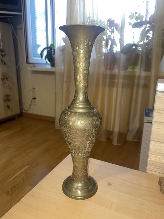 Конфетница, курильница, возочки из латуни новые. Индия