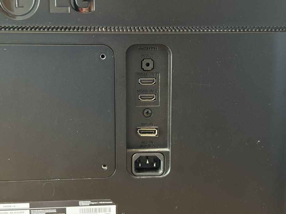 Monitor LG 24UD58-B 24” 4K IPS 60 Hz + przewód DisplayPort