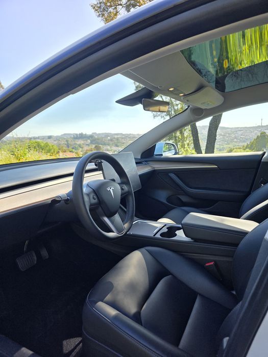 Tesla Model 3 Standard Range IVA dedutível