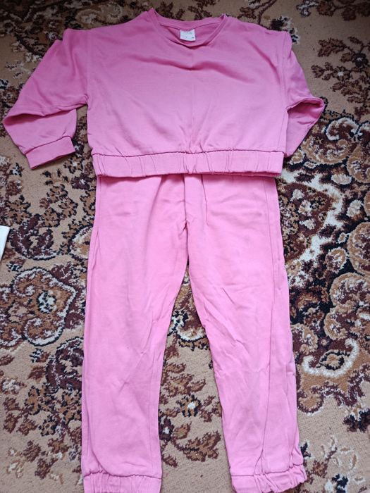 Zara костюмы для девочек