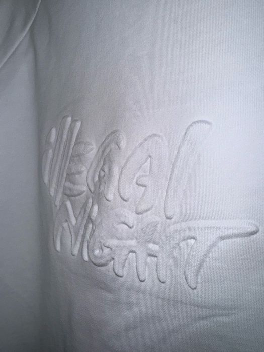 bluza z kapturem illegal night