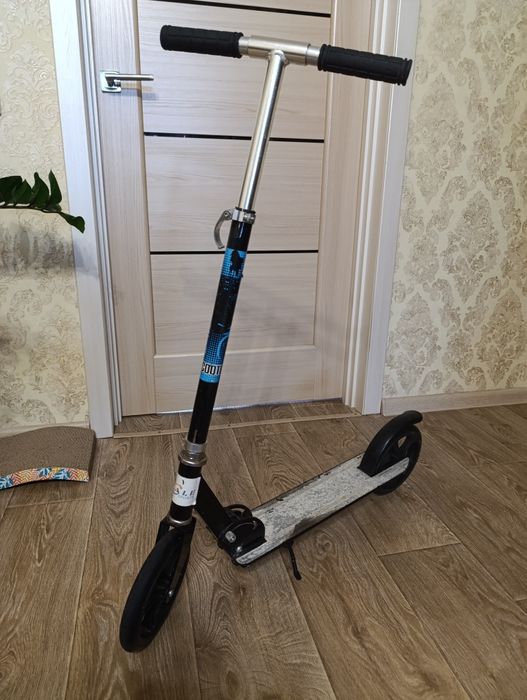 Самокат подростковый,б/у.