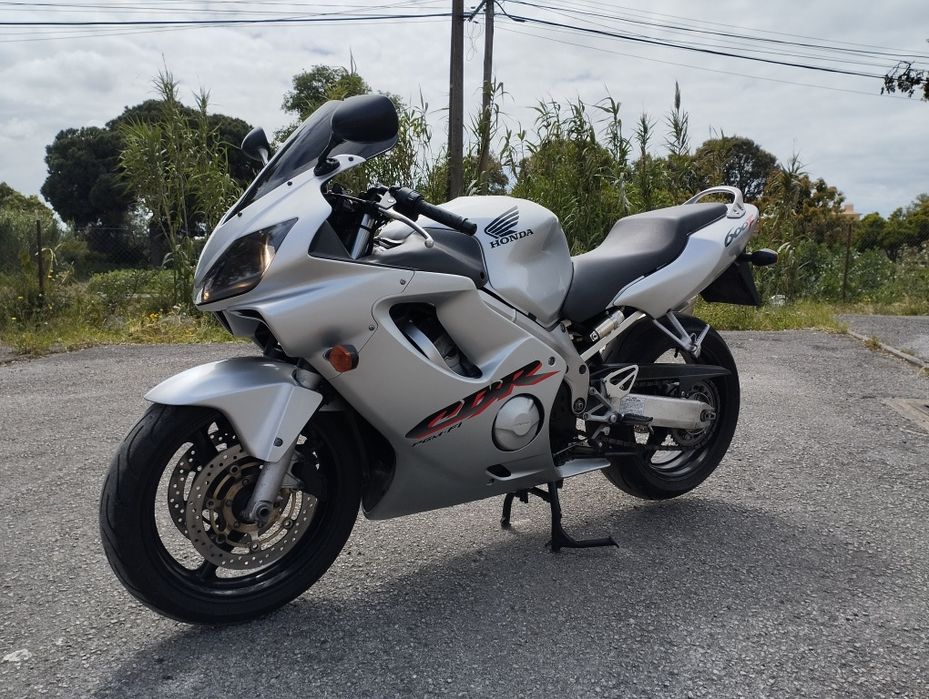 Honda CBR 600 f4i