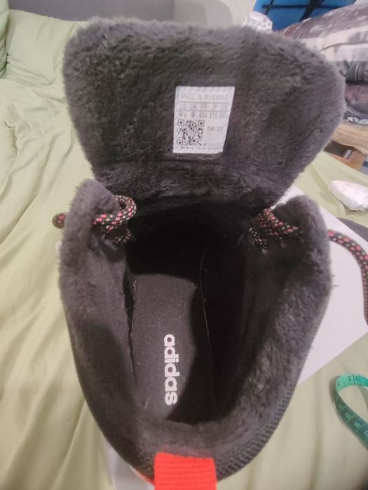 Чоловічі снікери adidas Hoops 3.0 Mid Wtr HR1440 43.5 (9UK)