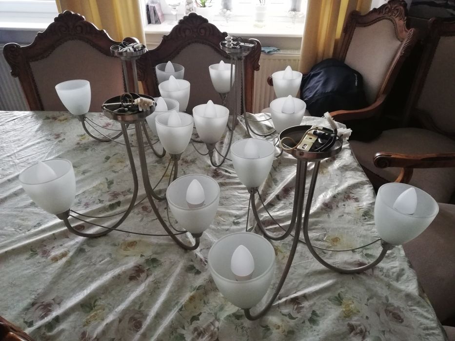 Zestaw 4 lampy, żyrandole komplet żarówki gratis