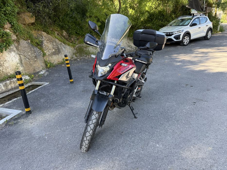 Honda CB500X (2020) | 9.100km | Full Extras | Como Nova