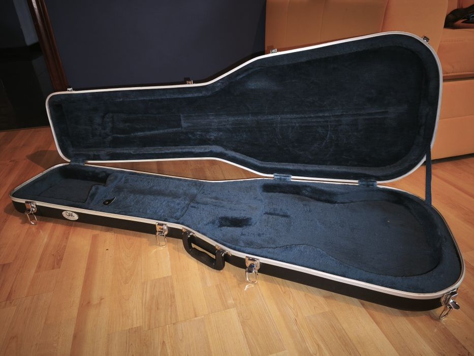 Twardy uniwersalny futerał na gitarę basową hardcase Mayones