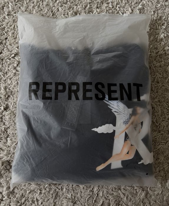 Represent burberry кофта